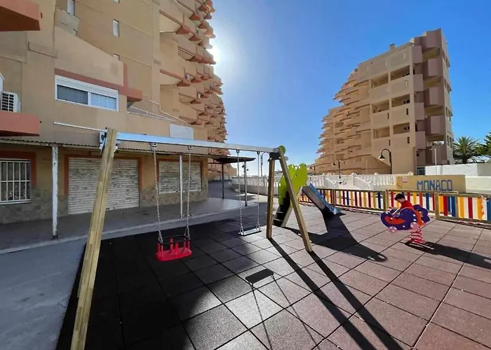 Monacodeluxe Super Equipado Muy Nuevo Apartment